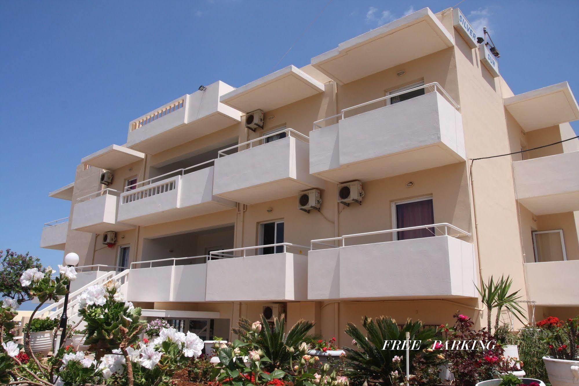 Silver Sun Studios & Apartments Malia  Luaran gambar