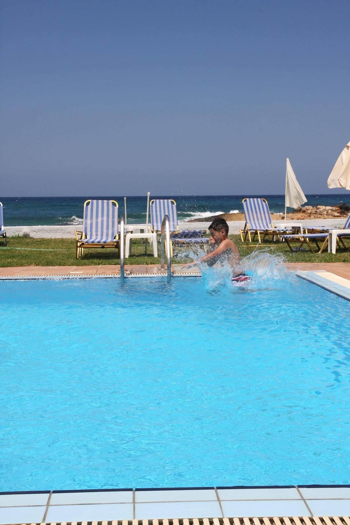 Silver Sun Studios & Apartments Malia  Luaran gambar